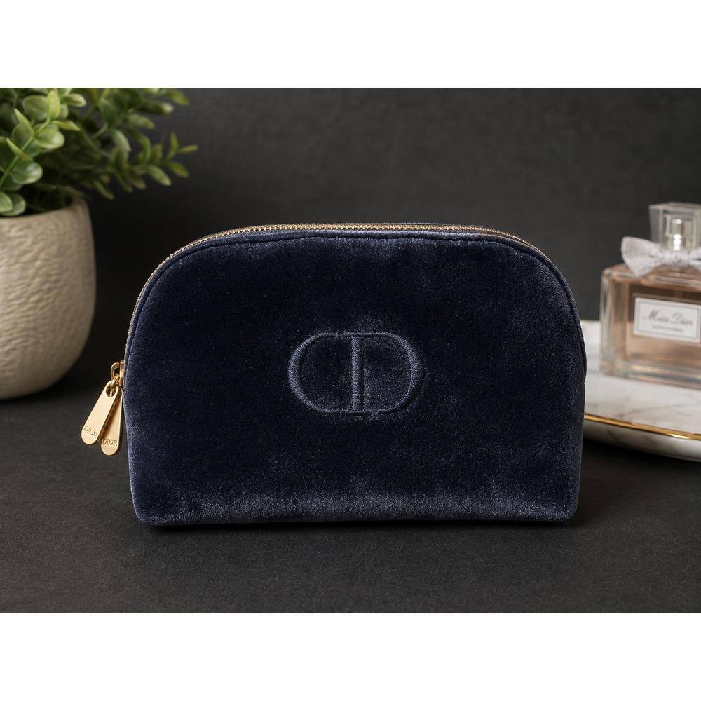 DIOR Beauty CD Logo Elegant Navy Blue Velvet Clutch Cosmetic Bag Makeup Pouch